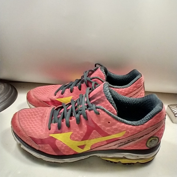Mizuno Wave Rider 17 Running Shoes Women's sz 8.5. - Picture 3 of 10